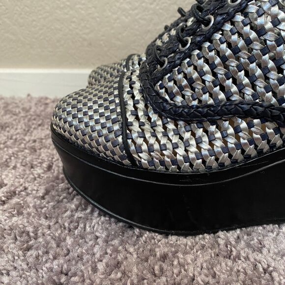 SCHUTZ Black and Silver Woven Lace Up Wedge Platform Sandals Size 6 - Picture 9 of 16